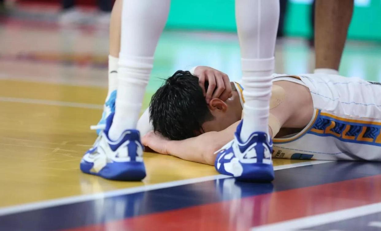 九游体育官网-CBA常规赛赛程吃紧，拜仁慕尼黑加时末段复出首秀，压力陡增，更衣室氛围转暖的简单介绍