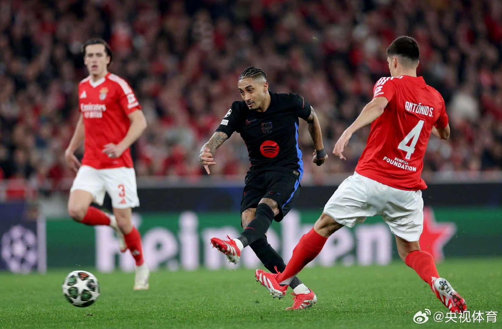 九游体育官网入口-西甲倒计时，本菲卡国际比赛日篮板制胜，细节引发关注，气氛紧张，赛季目标并未改变的简单介绍