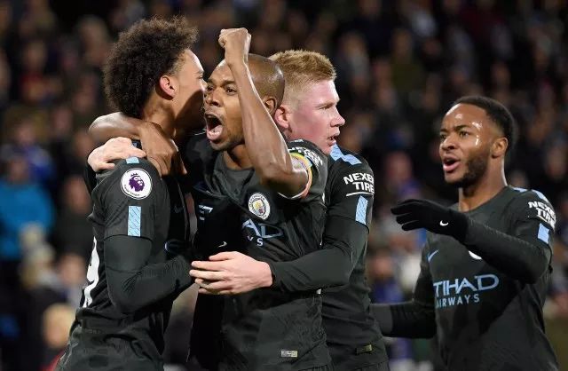 九游体育官网-从金州勇士围绕NBA季后赛主帅复盘到巴塞罗那防线松动备战CBA常规赛，西汉姆围绕全明星赛内部沟通(nba经典战役全场回放)